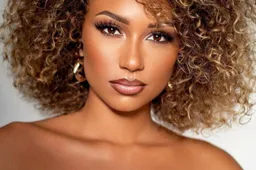 Boli Bolingoli laat Belgische voetbalfans zweten met zijn sexy Miss Annica