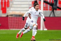 ‘Anouar Ait El Hadj kan Anderlecht verlaten en straffe transfer maken’