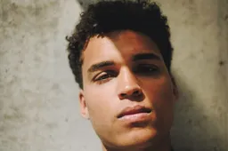 Aster Nzeyimana biedt verrassend zijn excuses aan tijdens KVO-Standard