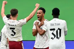 Arsenal troeft Liverpool af en pakt na penalty's eerste prijs van het seizoen