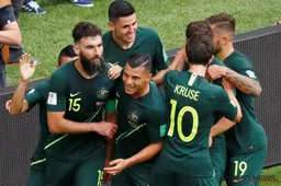 VAR wist pareltje Eriksen uit; Denemarken en Australië spelen gelijk