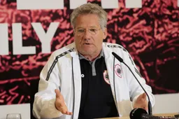 Bölöni haalt uit naar deze 2 spelers: "Daar komen we niet ver mee"