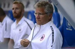 Bölöni kijkt met grote ogen naar Standard en Anderlecht