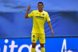 Carlos Bacca bekijkt aanbiedingen Club en Antwerp en maakt onverwachte keuze