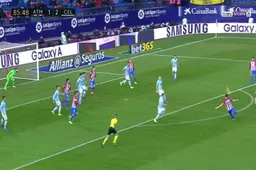 Yannick Carrasco redt Atlético Madrid met een fantastische volley (Video)