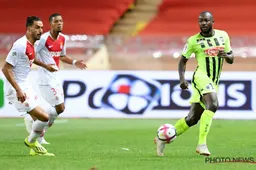 Franse krant maakt 'miskoop' Chadli genadeloos af