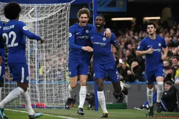 Gelekt: 'Dit worden de prachtige nieuwe truitjes van Chelsea' (Foto)