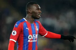 Richting exit: 'Benteke kan voor dit bedrag bij Belgische topclub tekenen'