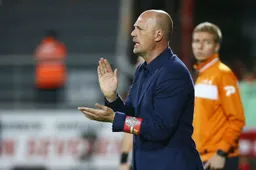 Clement zwaar onder vuur: "Heeft hij al getekend ofzo?"