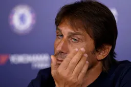 Abramovich legt Conte ultimatum op bij Chelsea: 'Anders ontslag'