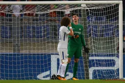 'Conte zet topspeler uit de ploeg bij Chelsea'