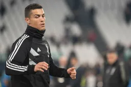 Ronaldo grijpt direct in bij Juventus: 'Hij kost 100 miljoen. Koop hem!'