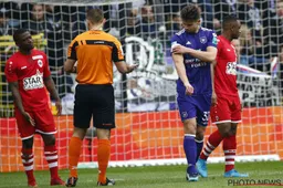 Vanhaezebrouck ziet erg opvallende reden voor rode kaart Dendoncker