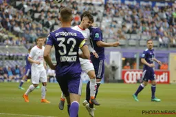 Ex-scheidsrechter verrast: "Daarom was het géén penalty voor Anderlecht"