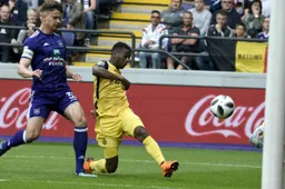 Diaby haalt keihard uit naar arbitrage: "Wanneer ze zin hebben"