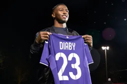 Transfermarkt: Niet Henry maar wel Diaby naar RSCA, bijzondere vertrekker Club?