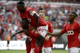 Als Standard Ajax verslaat, wacht 1 van deze 2 tegenstanders