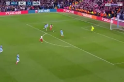 Falcao maakt verdediging van Manchester City compleet belachelijk (Video)