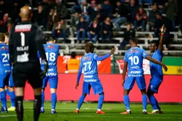 Racing Genk toont waarom het titelkandidaat is in knotsgekke match