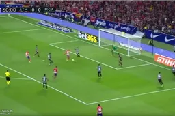 Griezmann schrijft geschiedenis met dit knap doelpunt (video)