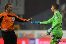 Charleroi-Standard wordt na 60 minuten afgelast na ongezien wangedrag van beide supporters