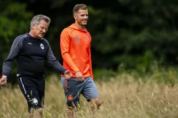 Bölöni trekt aan alarmbel vlak voor competitiestart: "Dat stoort me"