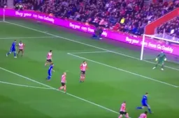 Hazard scoort na een erg knappe dribbel (Video)