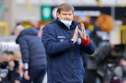 ‘Hein Vanhaezebrouck lacht in zijn vuistje na ontwikkelingen bij Club Brugge’