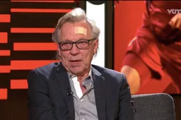 Jan Mulder maakt Roberto Martínez met de grond gelijk