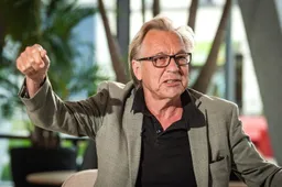 Jan Mulder haalt uit na Manchester City-Lyon: "Een loser!"