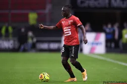Jérémy Doku heeft het zwaar na toptransfer: "Hij heeft het moeilijk, ja"