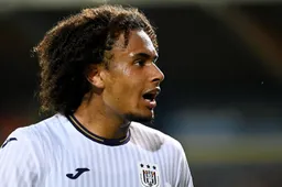 Joshua Zirkzee haalt zwaar uit, Anderlecht kijkt met open mond toe