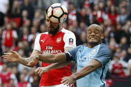 Man City-fans trekken hele grote ogen bij het zien van Kompany