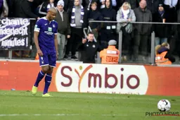 Razende Anderlecht-fans maken amok in Oostende
