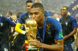 Érg zelfzekere Mbappé vlak na wereldtitel: "Laat dit een boodschap zijn"