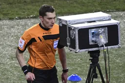 Lardot reageert op kritiek: "Daarom geen rood voor Luyindama"