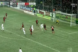 Lewandowski etaleert zijn buitengewone balcontrole en redt Bayern München (Video)