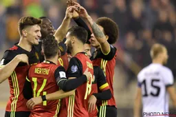 Belgische fans kijken met grote ogen naar deze Rode Duivel