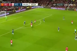 Pogba en Zlatan zetten op heerlijke manier doelpunt van Martial op (Video)