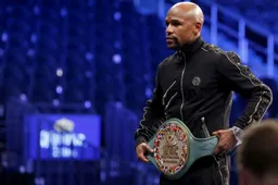 'Floyd Mayweather geïnteresseerd in deze PL-club én Cristiano Ronaldo'