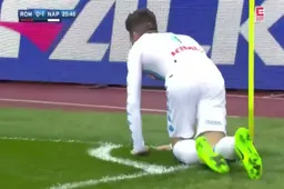 Mertens scoort met knap stiftballetje en viert dat op hilarische wijze (Video)