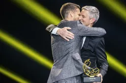 Vader van Dries Mertens onthult belangrijk transfernieuws