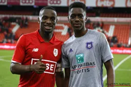 Mpoku en broertje Sambi zorgen na Clasico voor prachtig moment