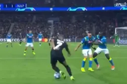 Koulibaly coacht niet, maar duwt zijn ploegmaat naar Mbappé (VIDEO)