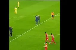 Kippenvel: Zo wordt Ciman onthaald bij terugkeer in 'zijn' Sclessin (Video)