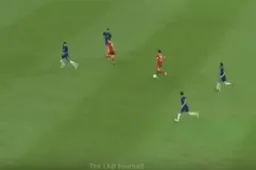 Weergaloos: Müller stuurt Courtois terug naar Genk (Video)