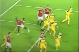 Lukaku zwaar onder vuur in Engeland na deze vreemde actie (Video)