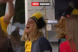 Kat Kerkhofs verliest het helemaal tijdens België-Panama (Video)