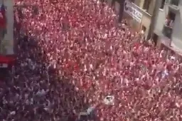 Indrukwekkende beelden van Kroatische fans voor WK-finale