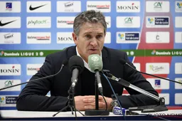 ‘Deze absolute toptrainer gaat verrassend Montanier vervangen bij Standard’